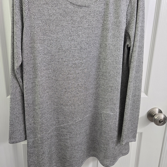ALYX Gray Women's Top - Picture 2 of 4